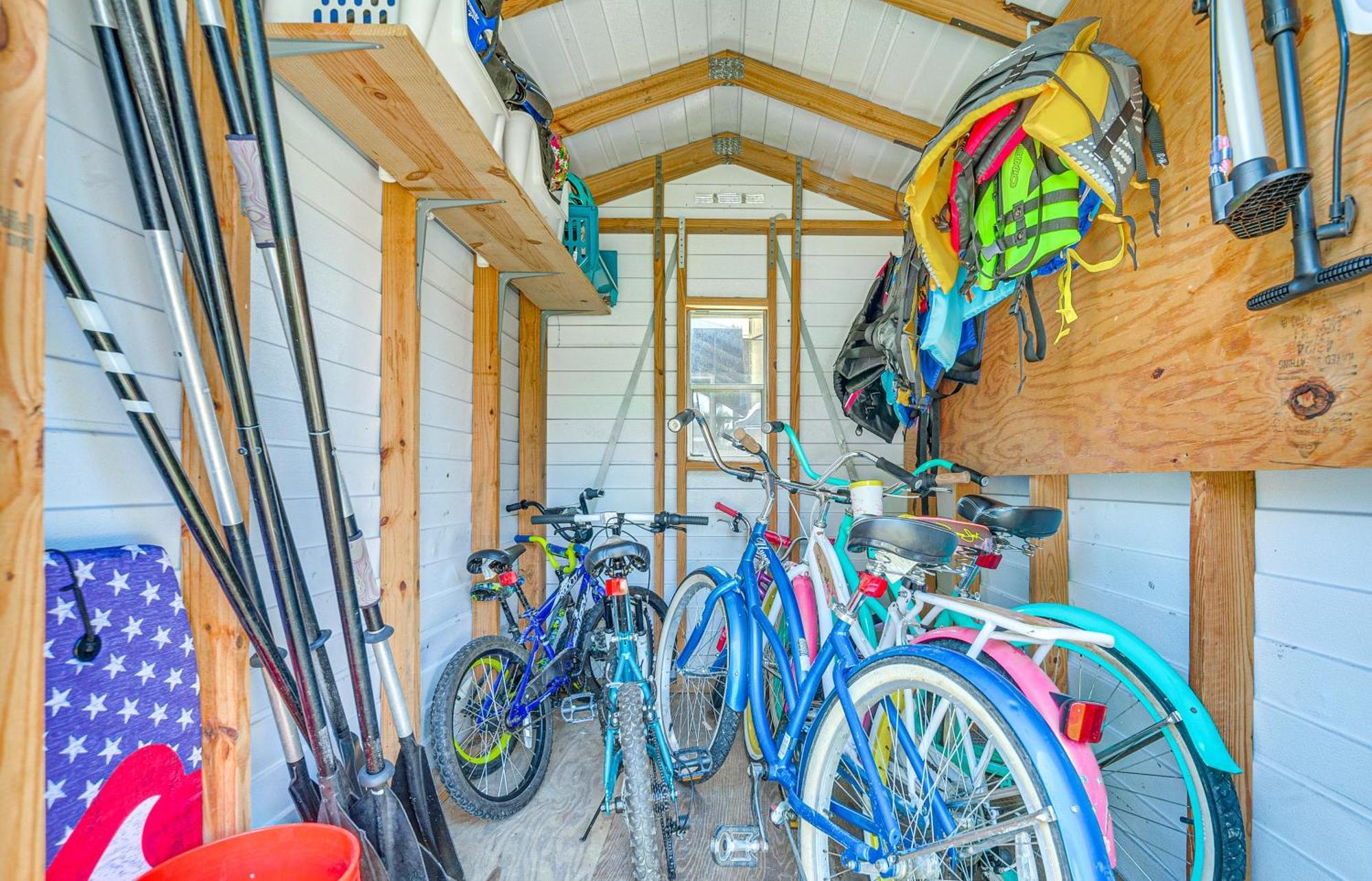 Crystal River Getaway With Dock, Kayaks And Bicycles! Eksteriør billede